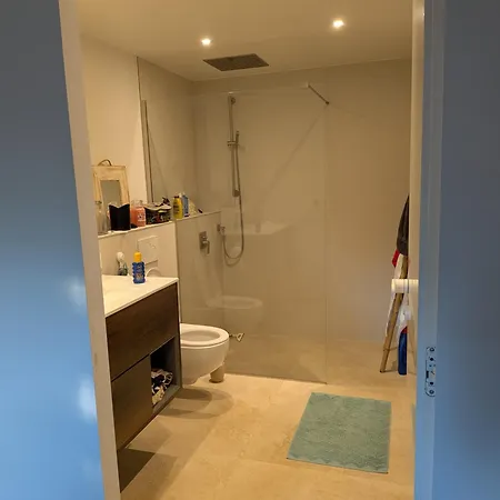 Climatisée Au Calme, 3 Chambres, 2 Sdb Villa