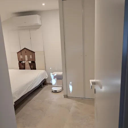 Climatisée Au Calme, 3 Chambres, 2 Sdb *